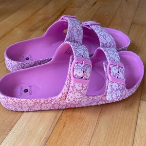 Shade & Shore Target Slides Size 8